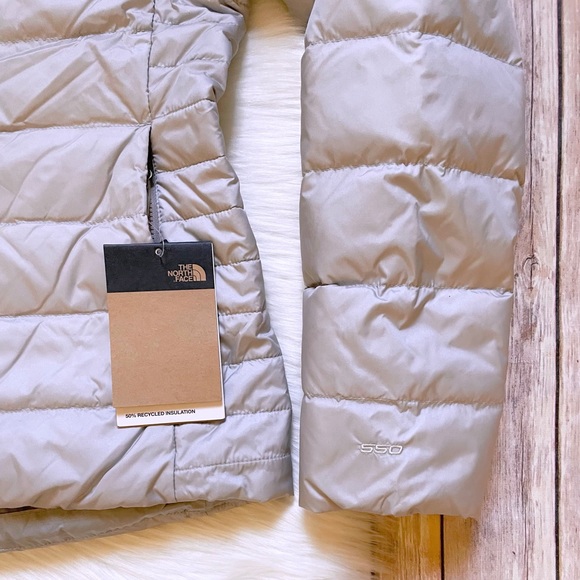 The North Face Women’s Aconcagua Jacket In Meld Grey - Picture 4 of 9